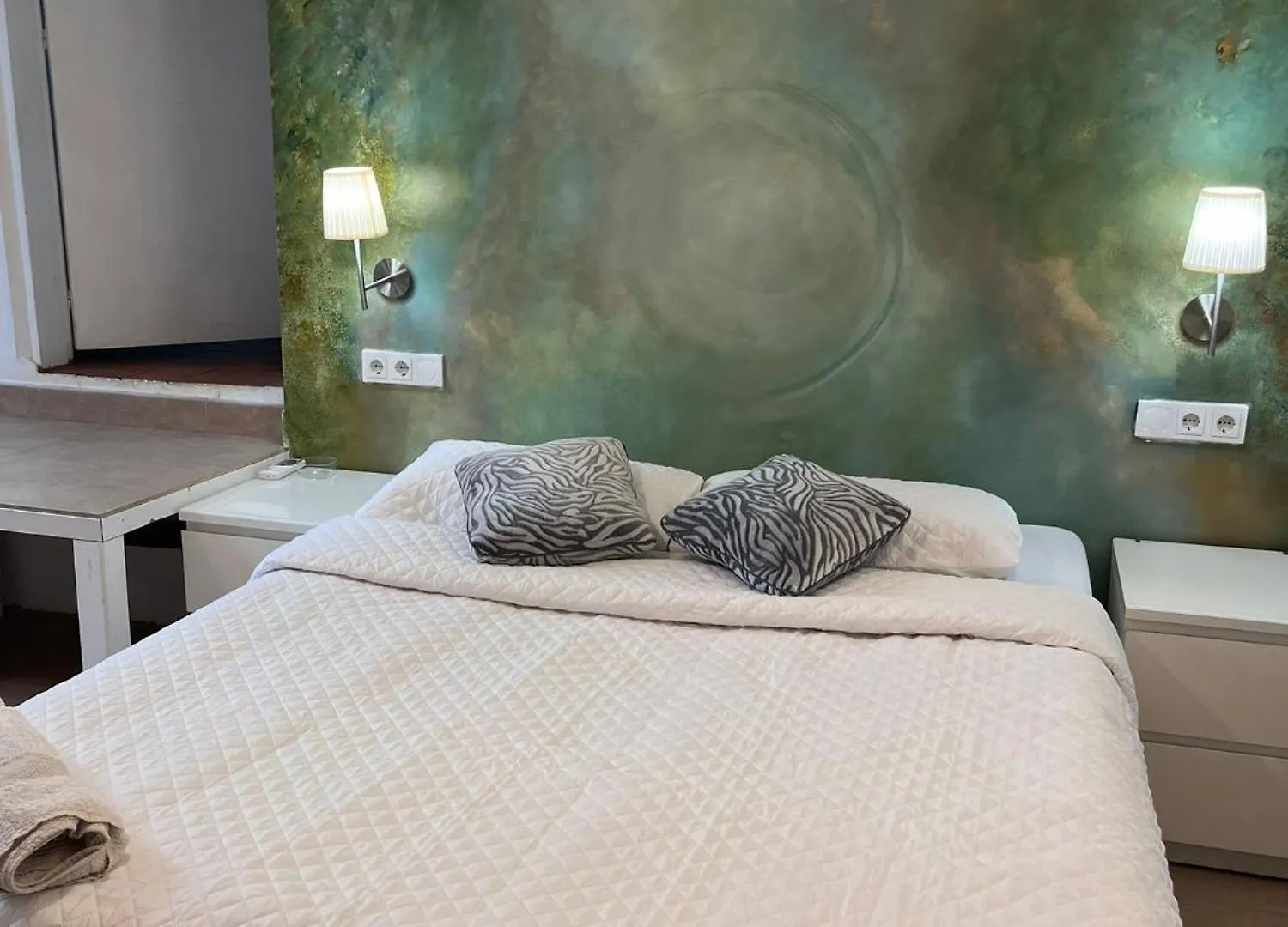 Habitacion Con Bano Privado En La Rambla Hotel Barcelona